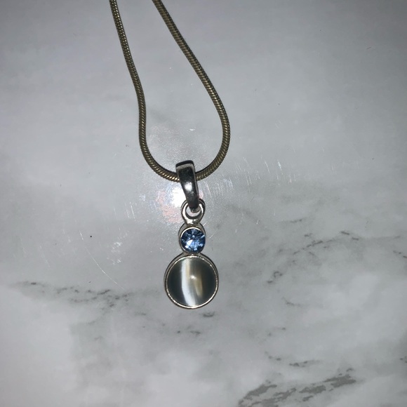 Necklace and earring set - Picture 2 of 3